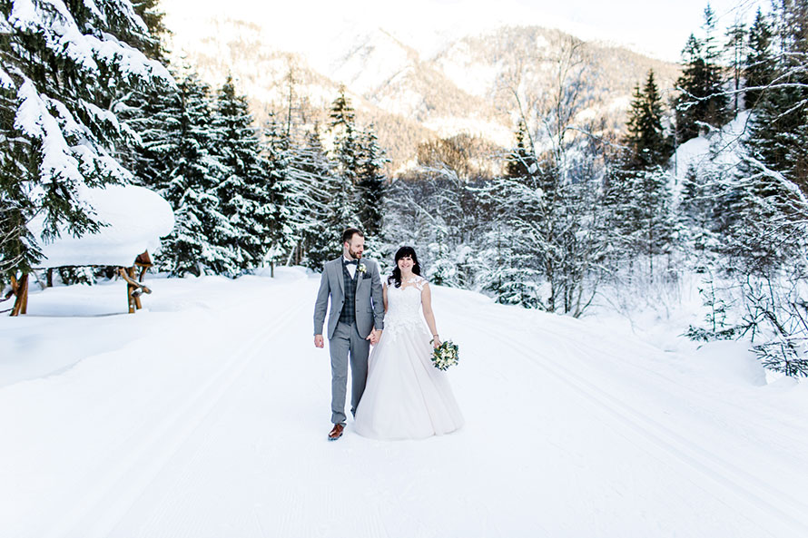 winter wedding austria